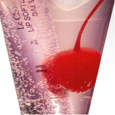 مرطب الشفاه من Eadem بالدرجه (Bissap Glaze) مرطب الشفاه من Eadem بالدرجه (Bissap Glaze)