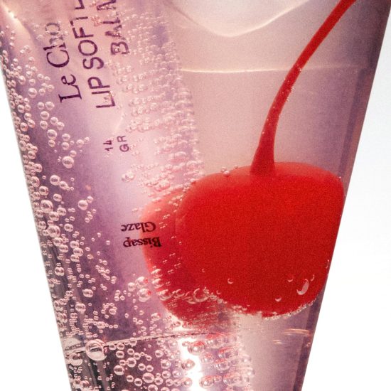 مرطب الشفاه من Eadem بالدرجه (Bissap Glaze) مرطب الشفاه من Eadem بالدرجه (Bissap Glaze)