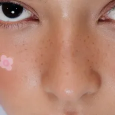 Rhode مجموعة البيبرز (Daisy spotwear)
