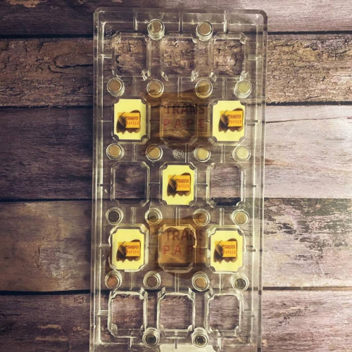 قالب ممغنط رباعي قالب ممغنط رباعي