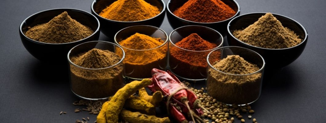 أشهر البهارات الهندية وفوائدها