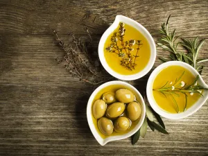 10 فوائد لزيت الزيتون لم تعرفها من قبل