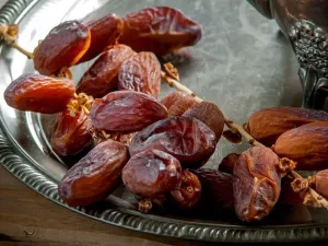 كيف تختار أفضل أنواع التمور لشهر رمضان؟