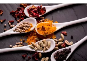 أسرار النكهة: أفضل انواع التوابل لإتقان الطهي