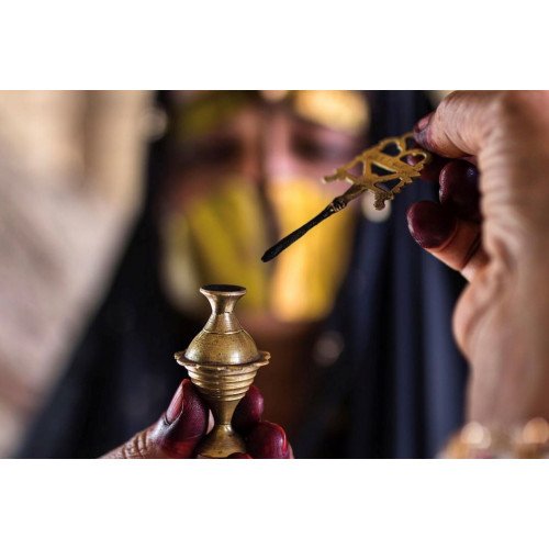 فوائد كحل الاثمد للعين: يمنحك مظهرًا ساحرًا وعلاجًا طبيعيًا