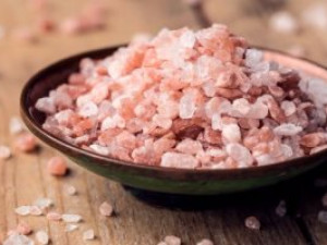 استخدامات وفوائد الملح البحري استخدامات وفوائد الملح البحري
