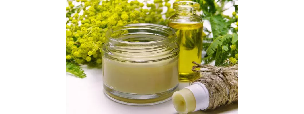 الفازلين الطبيعي: حل متعدد الأغراض للعناية بالبشرة الفازلين الطبيعي: حل متعدد الأغراض للعناية بالبشرة