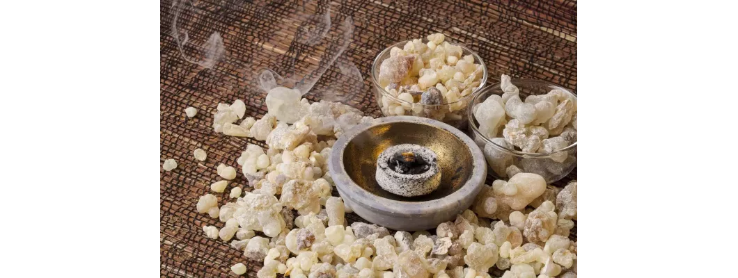 أفضل أنواع البخور الجاوي: دليلك لاختيار الرائحة المثالية لبيتك