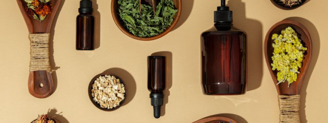 11 من افضل اعشاب لتساقط الشعر مجربة