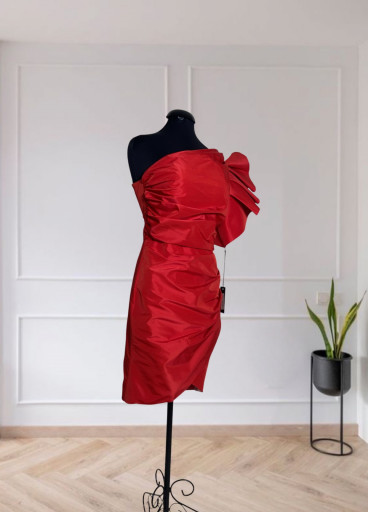 One - Shoulder Taffeta Dress