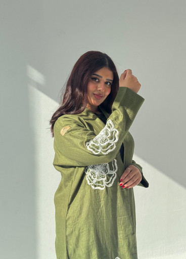 عباية لينين مطرزة