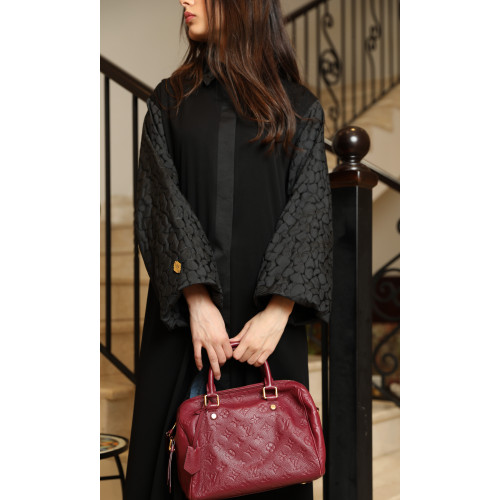 عباية كريب مع تافته مموج 