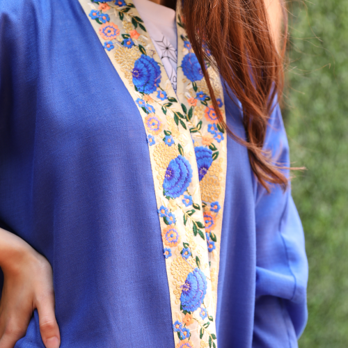 عباية لينين مع كلفة مطرزة 