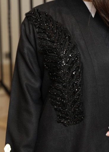 عباية لينين مطرزة