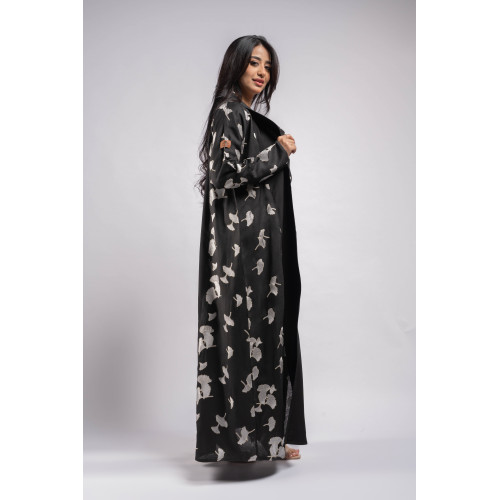 عباية كريب أسود مشجر