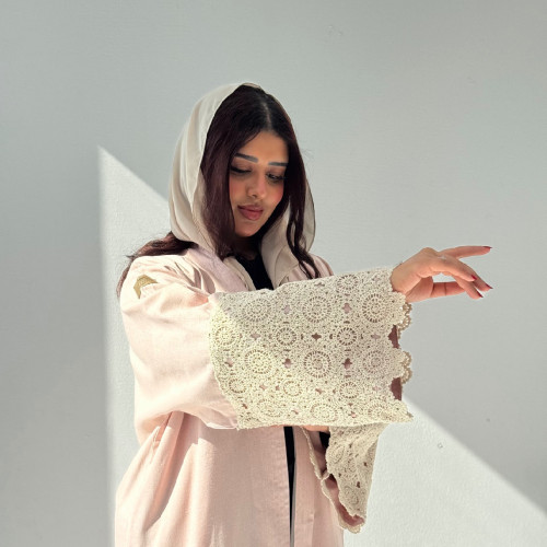 عباية لينين مع كم كروشيه