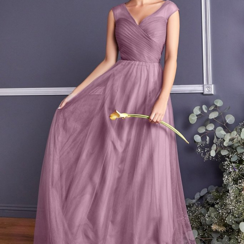 Dazzling long Dress by Cinderella Divine