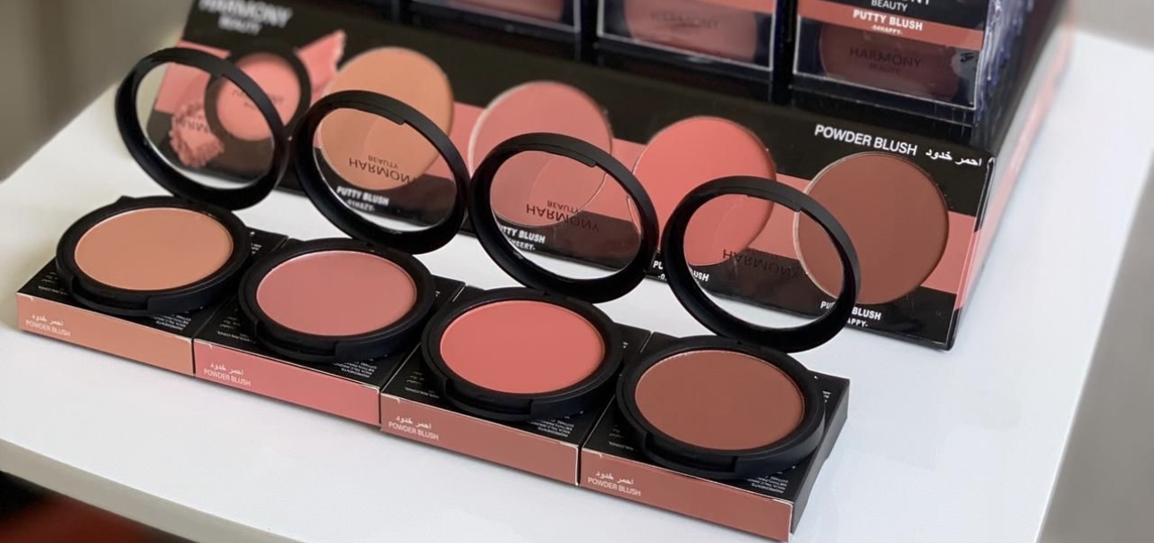 احمر خدود احمر خدود