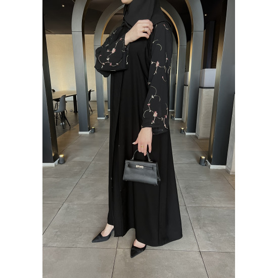 عباية 00444 مطرزة