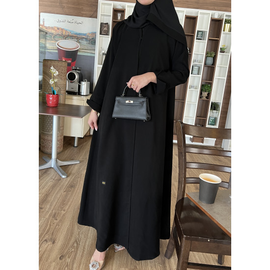 عباية  00477 سادة بقصة كلوش كريب ملكي سواد فاحم 
