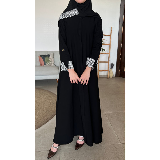 عباية  00531 عملية بكم مقلوب أسود وأبيض