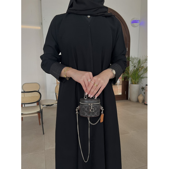 عباية  00606 يومية وعملية من الأمام سادة ومن الخلف كتان مخطط