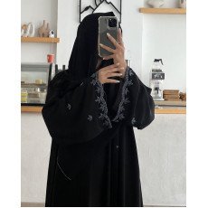 عباية  00617 أنيقة مع شك وتطريز يدوي بالخرز الرمادي على الأكمام والطرحة