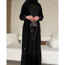 عباية  00628 أنيقة ورسمية بياقة من الدانتيل الفرنسي بخامة كريب سواد فاحم
