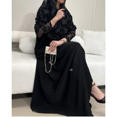 عباية  00629 بقصة بحريني بخامة كريب على حرير مناسب للصيف