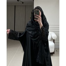 عباية بقصة بحريني بخامة كريب على حرير مناسب للصيف