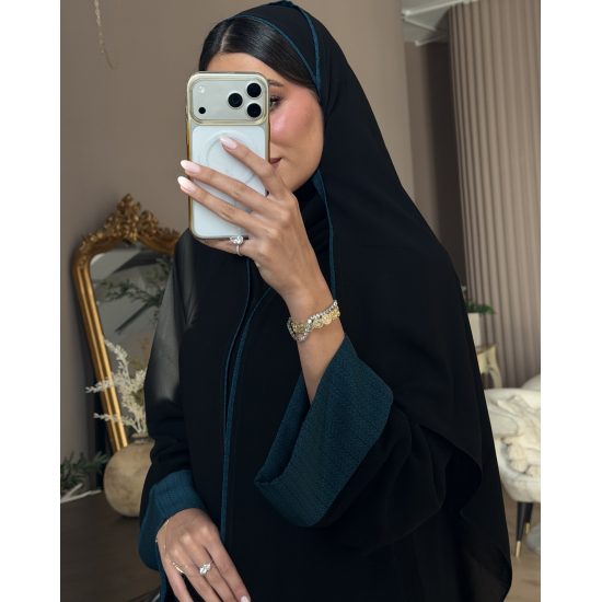عباية  00658أنيقة وناعمة بقصه A 