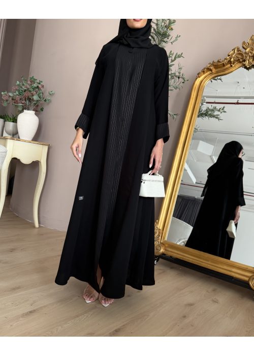 عباية  00662 أنيقة ورسمية بخامة كريب سواد فاحم