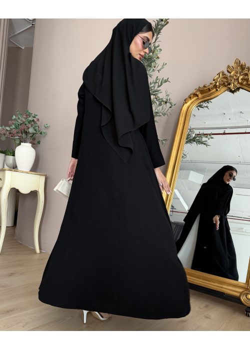 عباية  00663 أنيقة ورسمية بخامة كريب سواد فاحم