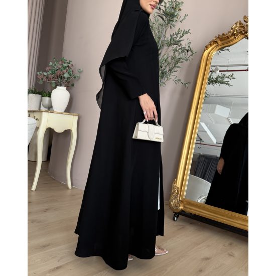 عباية  00663 أنيقة ورسمية بخامة كريب سواد فاحم