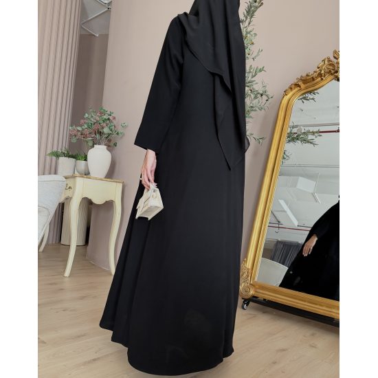 عباية  00663 أنيقة ورسمية بخامة كريب سواد فاحم