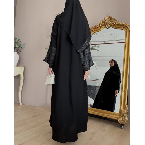 عباية  00664 كاجوال بخامة كريب سواد فاحم