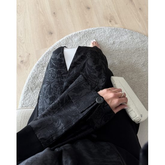 عباية  00664 كاجوال بخامة كريب سواد فاحم