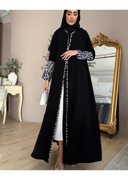 عباية  00665 أنيقة وناعمة بقصه A 