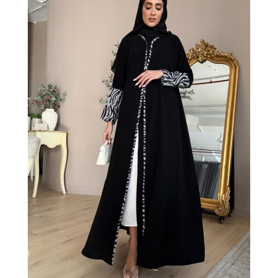 عباية 00665 أنيقة وناعمة بقصه A عباية 00665 أنيقة وناعمة بقصه A
