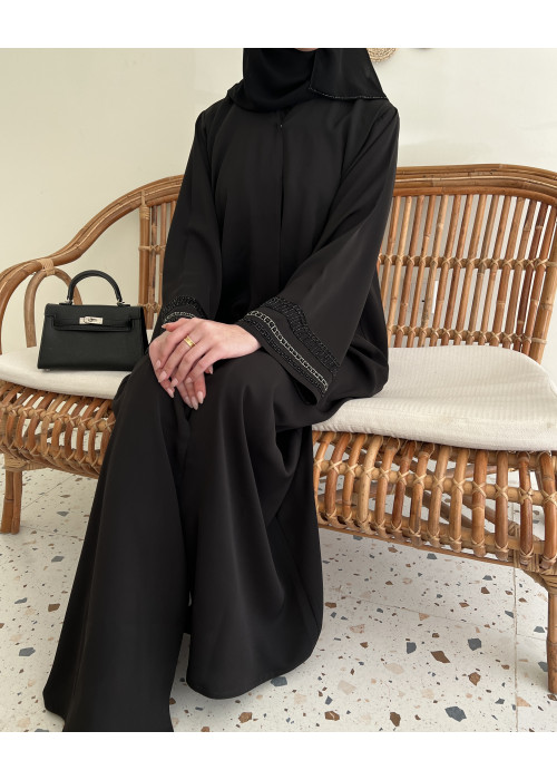 عباية 00434 مطرزة