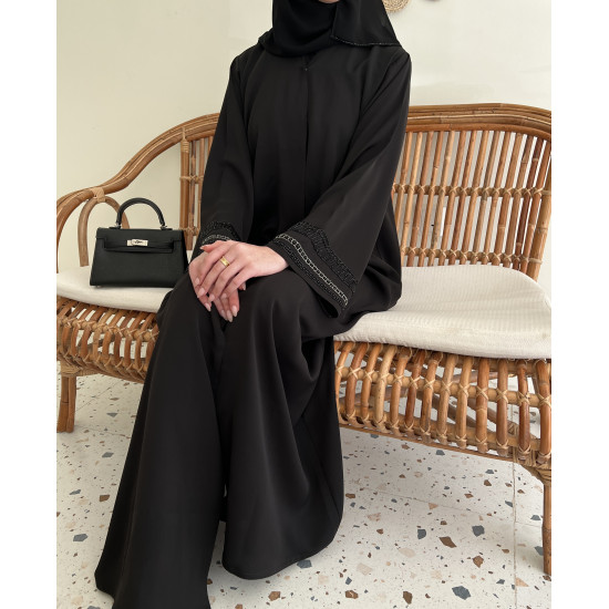 عباية 00434 مطرزة