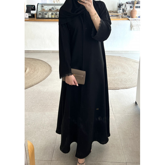 عباية  00571 كريب سواد فاحم بقصة نص كلوش 