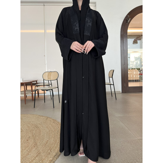عباية  00617 أنيقة وناعمة بقصه A 