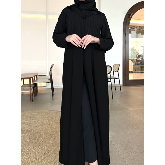 عباية  00618 يومية وعملية بخامة كريب أسود 