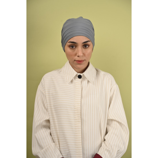 توربان من قطعتين باللون الرمادي