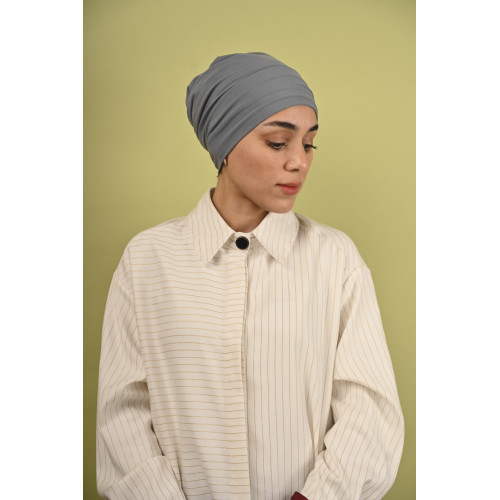 توربان من قطعتين باللون الرمادي