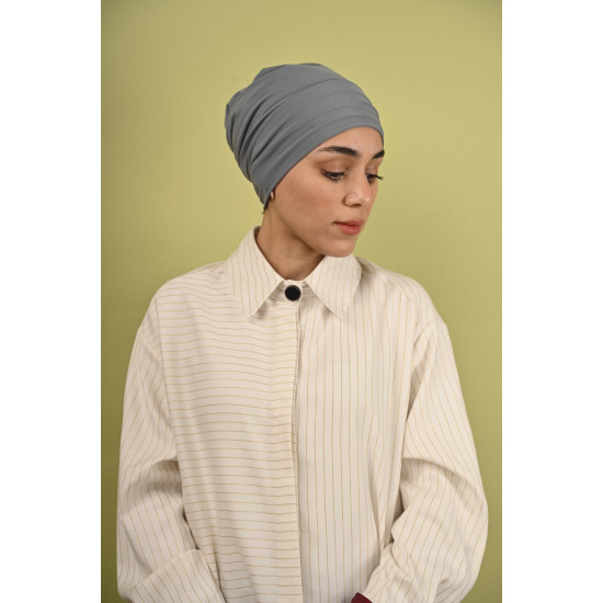 توربان من قطعتين باللون الرمادي