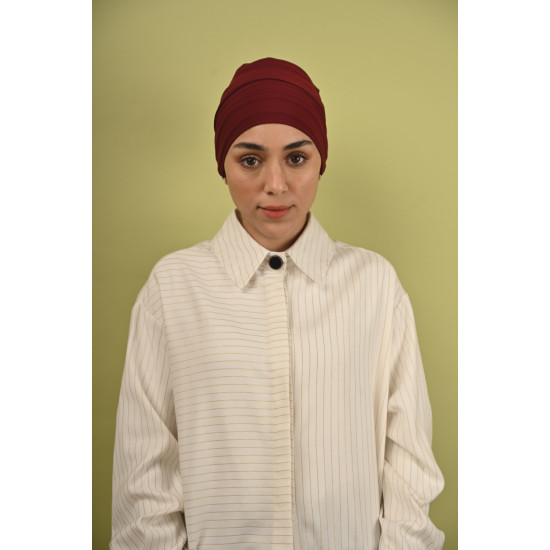 توربان من قطعتين باللون العنابي