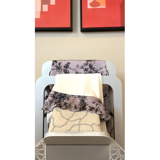 جلال صلاة مشجر موف