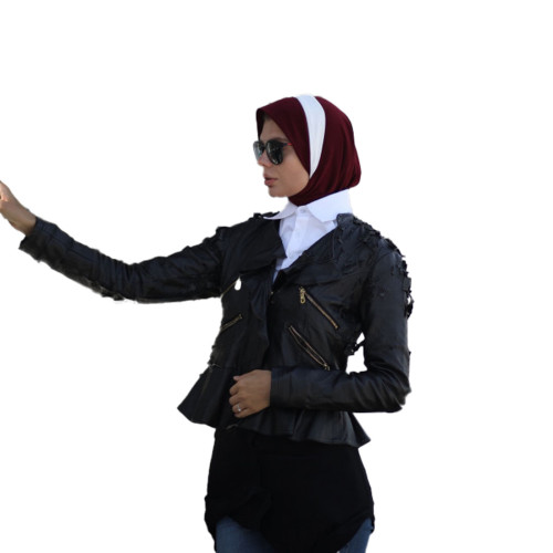 حجاب عنابي مع أوف وايت حجاب عنابي مع أوف وايت